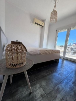 Panoramic Port Penthouse
